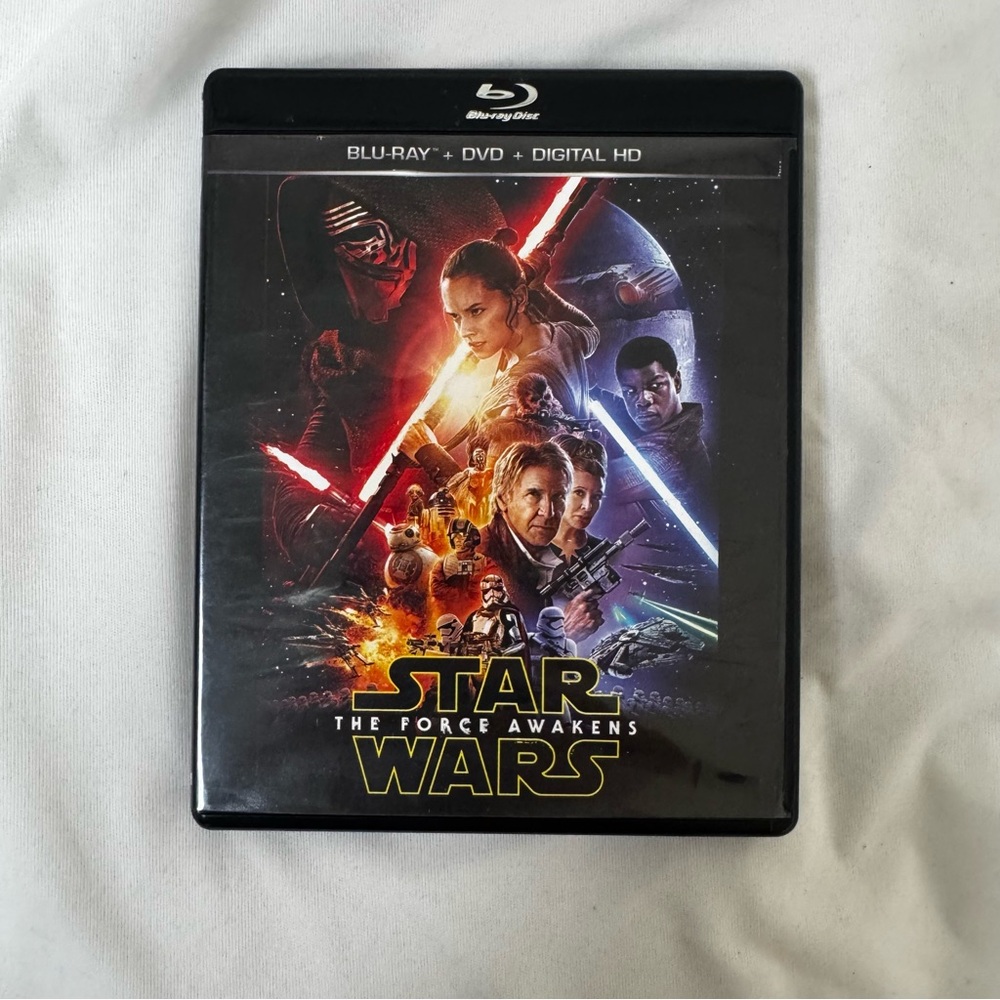 Star Wars: The Force Awakens Blu-ray